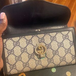 GUCCI MONO NAVY BLUE WALLET